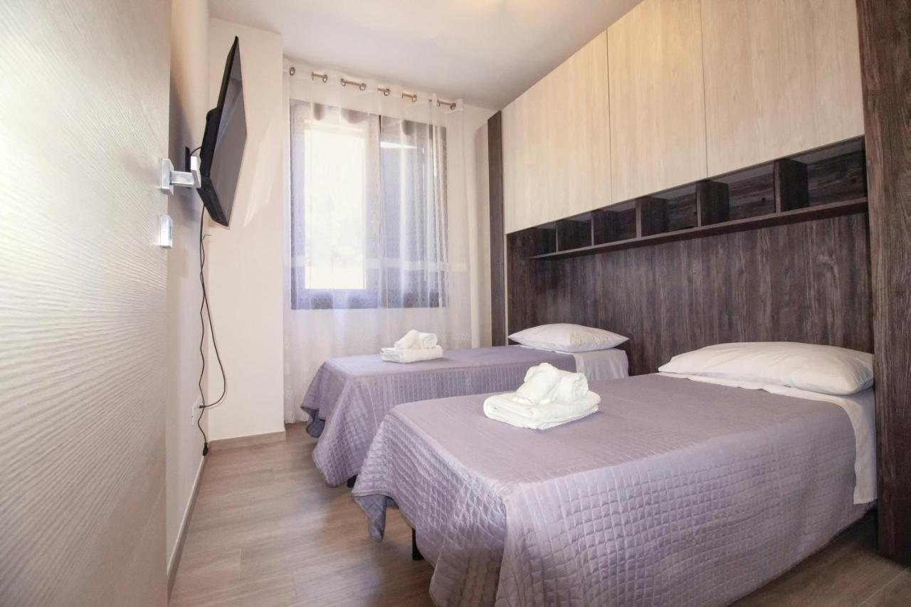 Dd House Family Holiday Apartment Cecina  Dış mekan fotoğraf
