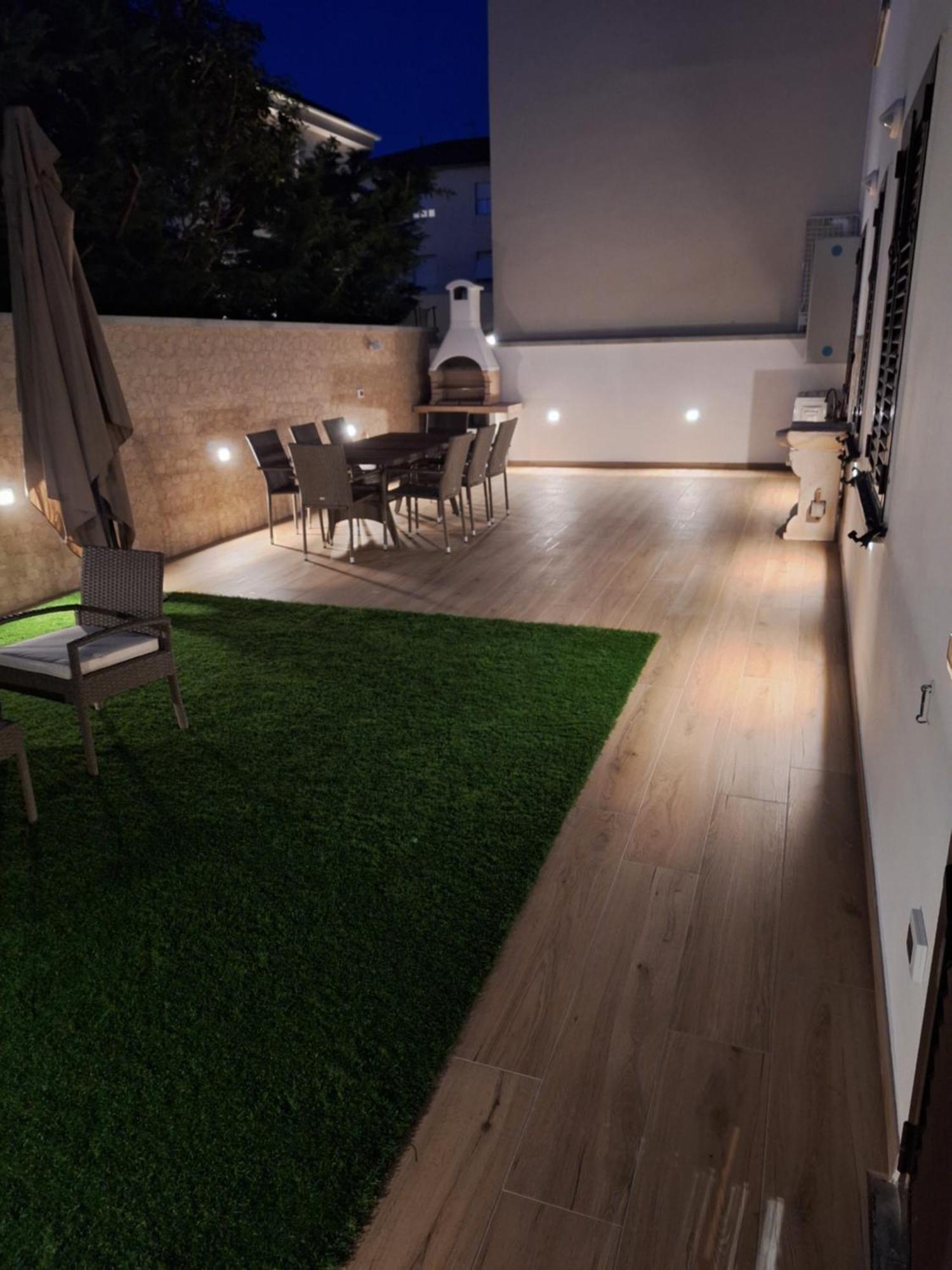 Dd House Family Holiday Apartment Cecina  Dış mekan fotoğraf