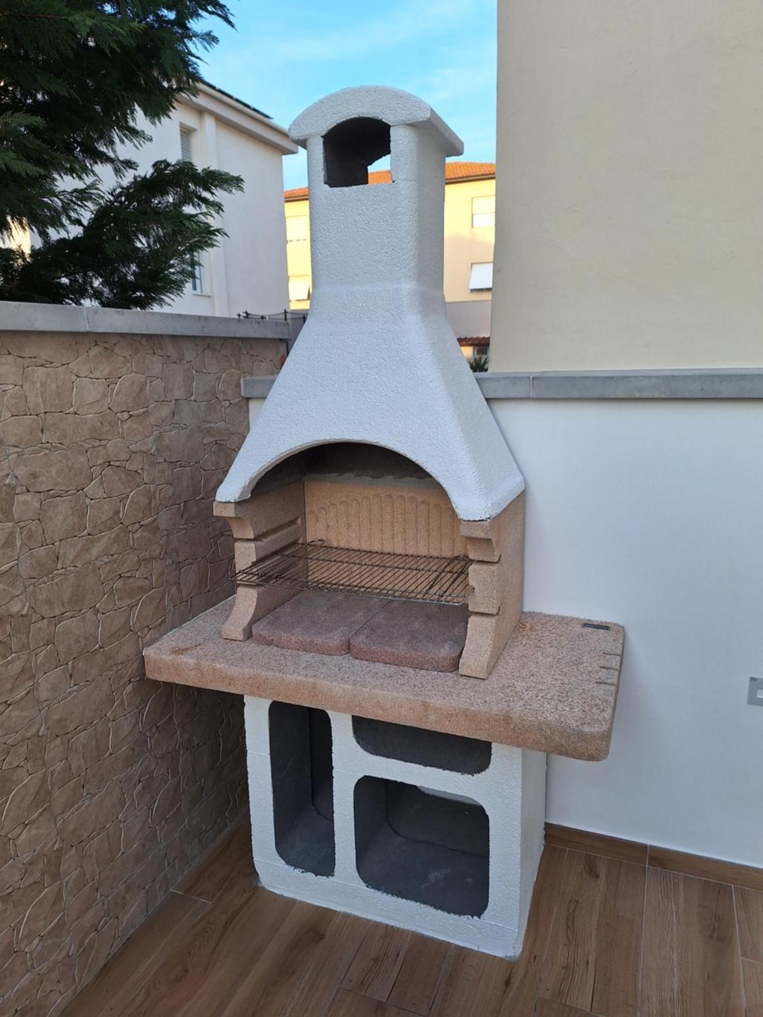 Dd House Family Holiday Apartment Cecina  Dış mekan fotoğraf