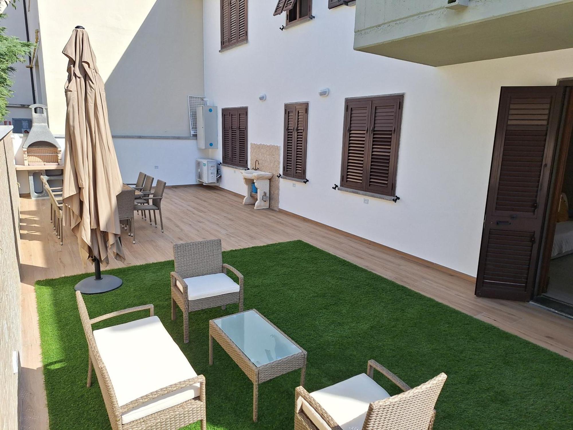 Dd House Family Holiday Apartment Cecina  Dış mekan fotoğraf